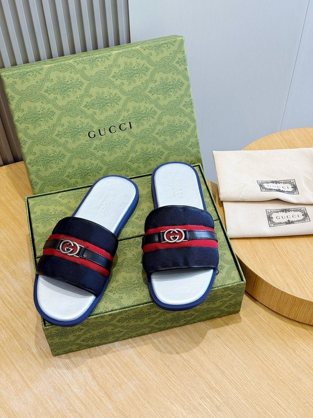 Gucci Interlocking G Slide Sandals — front
